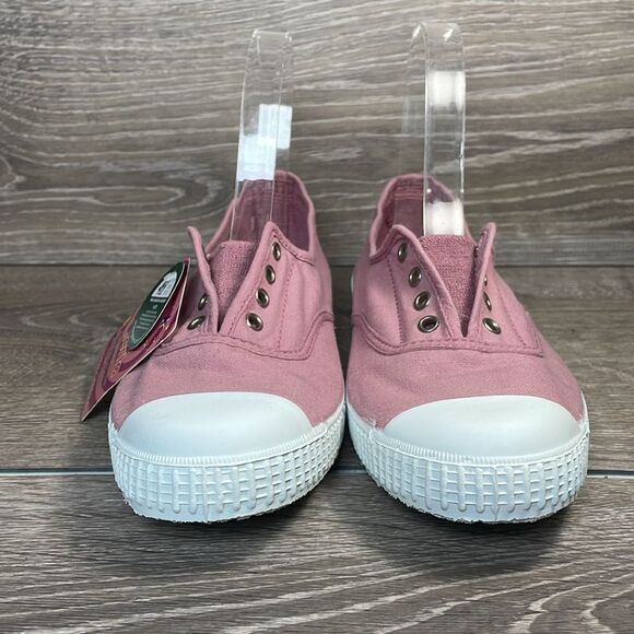 NEW Cienta Pink Canvas Big Girl Sz 4 Slip On Elastic Cap Toe No Lace Sneakers - Picture 2 of 11